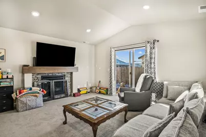 1318 NW Willow Parkway Road, Madras, OR 97741 - Photo 11