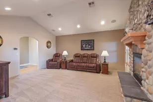 1116 Cashmere Dr, Grants Pass, OR 97527 - Photo 5