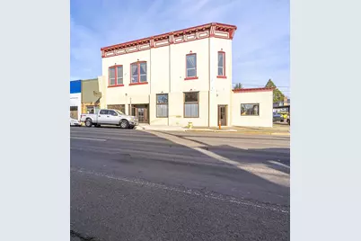 811 E 1st Street, Newberg, OR 97132 - Photo 1