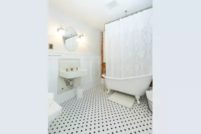 811 E 1st Street, Newberg, OR 97132 - Photo 39