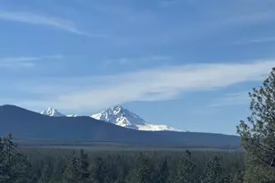 62621 NW Mt Hood Dr, Bend, OR 97703 - Photo 39