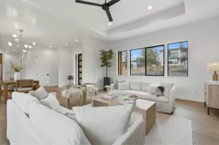 62621 NW Mt Hood Dr, Bend, OR 97703 - Photo 15