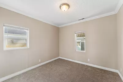 624 S Ivy Street, Medford, OR 97501 - Photo 15