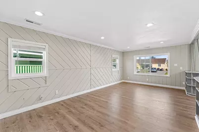 624 S Ivy Street, Medford, OR 97501 - Photo 13