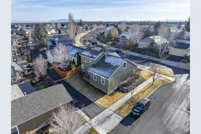 20702 Beaumont Drive, Bend, OR 97701 - Photo 25