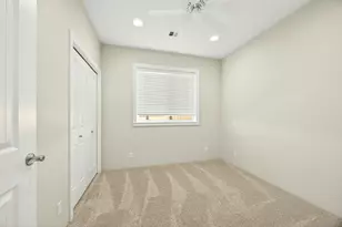 280 Oak Valley Dr, Talent, OR 97540 - Photo 19