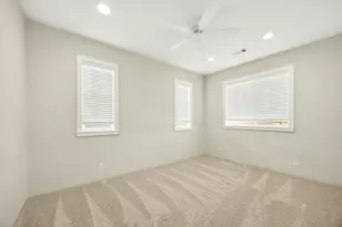 280 Oak Valley Dr, Talent, OR 97540 - Photo 17