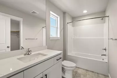 1153 Pumpkin Ridge Drive #322, Eagle Point, OR 97524 - Photo 27