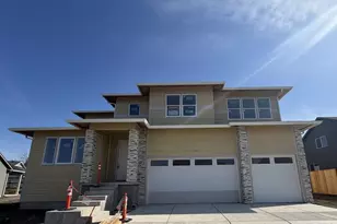 1153 Pumpkin Ridge Dr, Eagle Point, OR 97524 - Photo 41