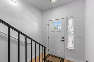 303 Everett Way, Talent, OR 97540 - Photo 11