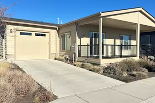 63818 Ranch Village Dr, Bend, OR 97701 - Photo 3