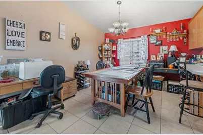 125 W Oregon Avenue, Klamath Falls, OR 97601 - Photo 5