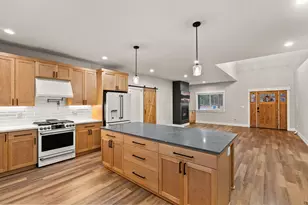 17008 Sharp Dr, Bend, OR 97707 - Photo 19