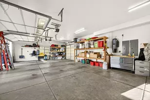 4182 N Roxy Dr, Medford, OR 97504 - Photo 89