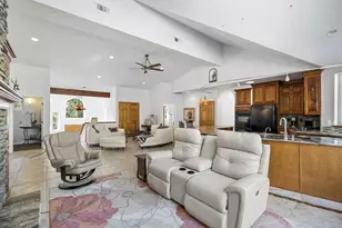 2279 NW Putnam Rd, Bend, OR 97703 - Photo 21