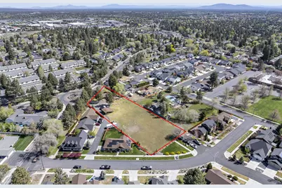 2640 NE 8th Street, Bend, OR 97701 - Photo 9