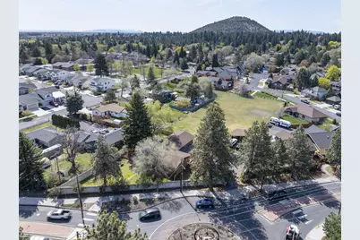 2640 NE 8th Street, Bend, OR 97701 - Photo 19