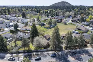 2640 NE 8th St, Bend, OR 97701 - Photo 19