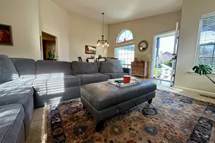 135 Meadow Slope Dr, Talent, OR 97540 - Photo 5