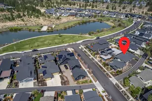 2728 NW Lemhi Pass Dr, Bend, OR 97703 - Photo 61