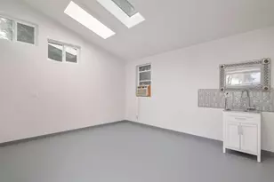 208 Chestnut Ln, Grants Pass, OR 97526 - Photo 23