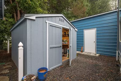 208 Chestnut Lane, Grants Pass, OR 97526 - Photo 27