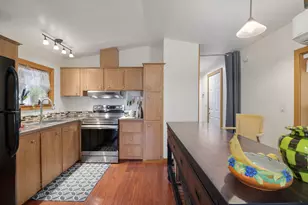 208 Chestnut Ln, Grants Pass, OR 97526 - Photo 11