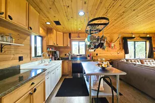 17275 Water Gap Rd, Williams, OR 97544 - Photo 13