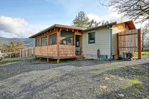 17275 Water Gap Rd, Williams, OR 97544 - Photo 29