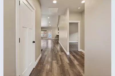 2793 SW 33rd Street, Redmond, OR 97756 - Photo 5