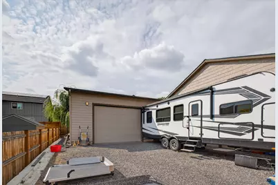 2793 SW 33rd Street, Redmond, OR 97756 - Photo 39