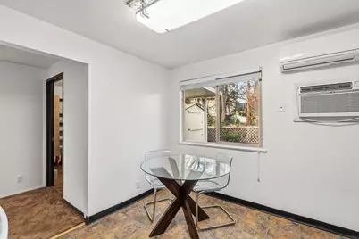 306 SW 3rd Street, Grants Pass, OR 97526 - Photo 9