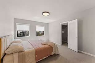 1030 SW River Mist Ln, Grants Pass, OR 97527 - Photo 17
