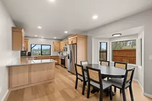 1030 SW River Mist Ln, Grants Pass, OR 97527 - Photo 7