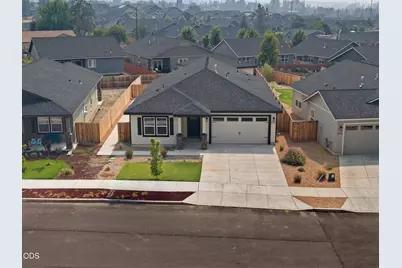 3236 NW Dogwood Avenue #Lot 27, Redmond, OR 97756 - Photo 1