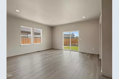 3236 NW Dogwood Avenue #Lot 27, Redmond, OR 97756 - Photo 15