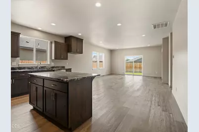 3236 NW Dogwood Avenue #Lot 27, Redmond, OR 97756 - Photo 11
