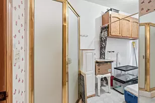 425 S Oakdale Ave, Medford, OR 97501 - Photo 23