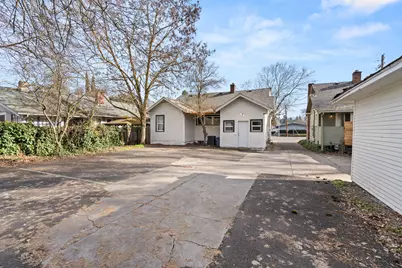 27 Crater Lake Avenue, Medford, OR 97504 - Photo 25