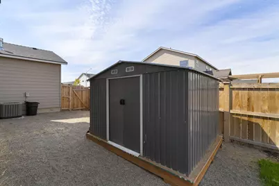 280 NW Double Eagle Avenue, Madras, OR 97741 - Photo 33