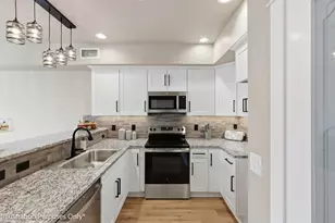 7418 Denman Ct, White City, OR 97503 - Photo 11