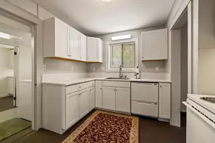 510 N 7th St, Klamath Falls, OR 97601 - Photo 17