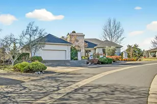 3192 Arnold Palmer Wy, Medford, OR 97504 - Photo 111