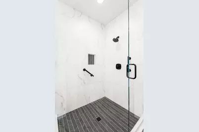 56282 Elk Run Drive #404, Bend, OR 97707 - Photo 49