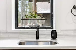 56282 Elk Run Dr, Bend, OR 97707 - Photo 41