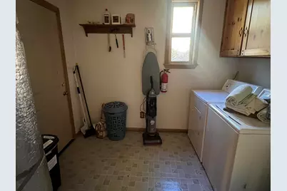 109 S 3rd Avenue S, Chiloquin, OR 97624 - Photo 25