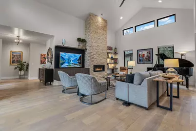 19169 NW Mount Shasta Court, Bend, OR 97703 - Photo 11