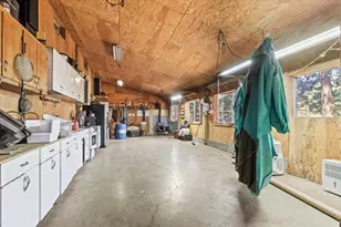 15922 Green Springs 66 Hwy, Ashland, OR 97520 - Photo 37