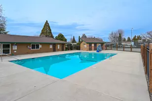 958 Mindy Sue, Medford, OR 97501 - Photo 23