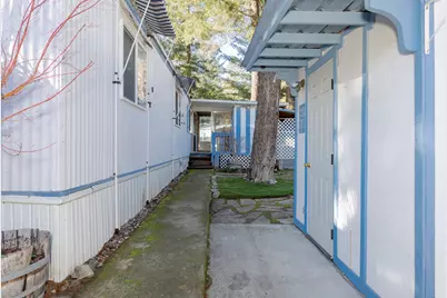 537 Thompson Creek Road #UNIT 43, Applegate, OR 97530 - Photo 23